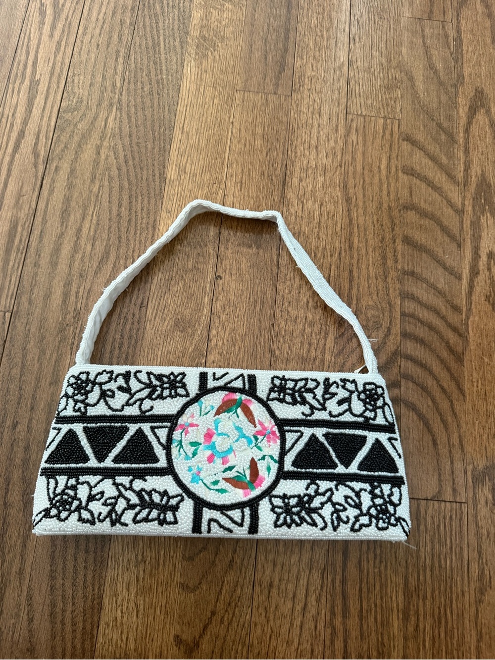 Embroidered Beaded Floral Clutch Shoulder Bag - White/Black